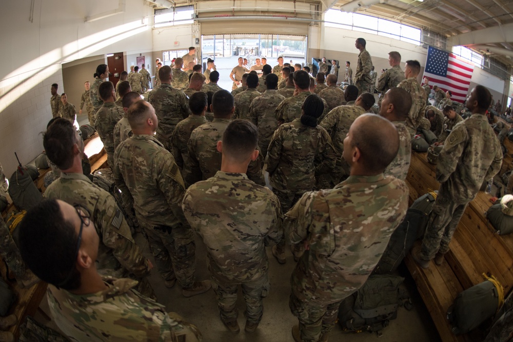 Pope, Dyess Airmen team up to provide Rapid Global Mobility to Army at Fort Bragg