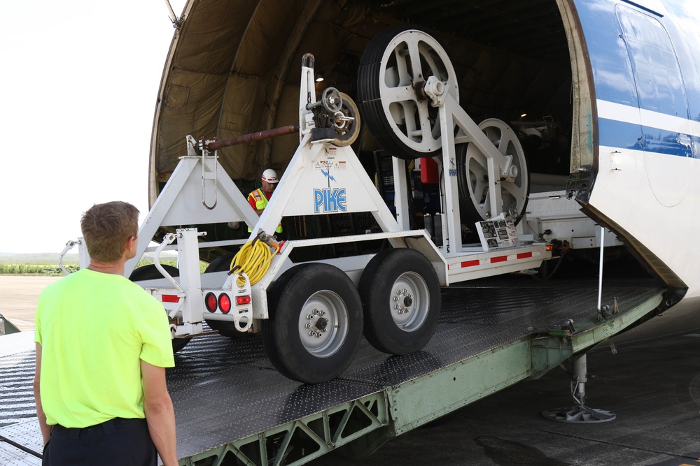 Electrical equipment arrives to Roosevelt Roads airfield to restore power