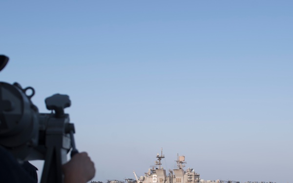 USS Lake Erie (CG 70) passenger transfer with USS America (LHA 6)