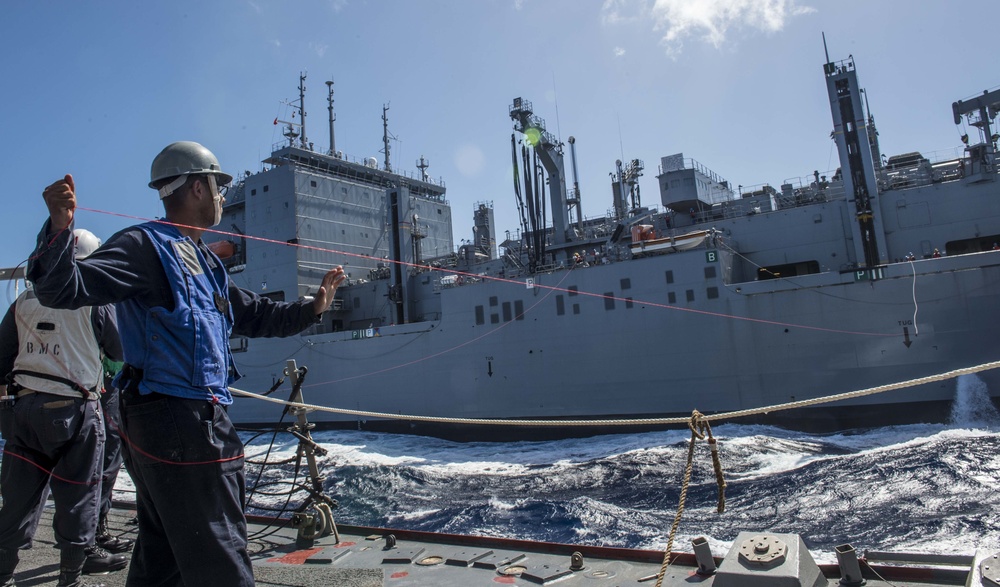 USS Sampson Conducts Fueling-at-Sea