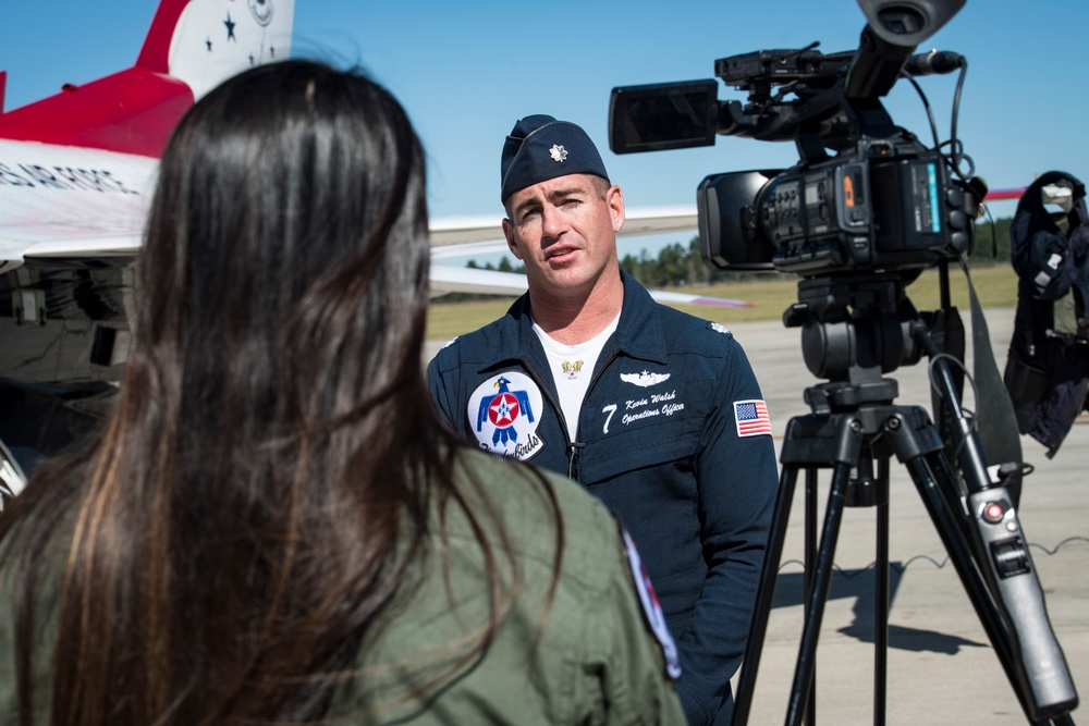 Local reporter flies like a 'Thunderbird'