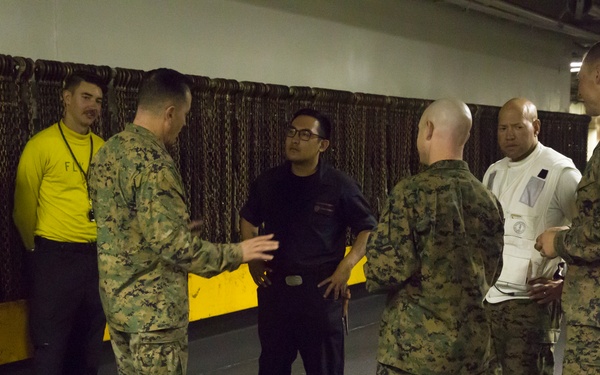 Brig. Gen. Uribe Visits Sailors Aboard USS Essex