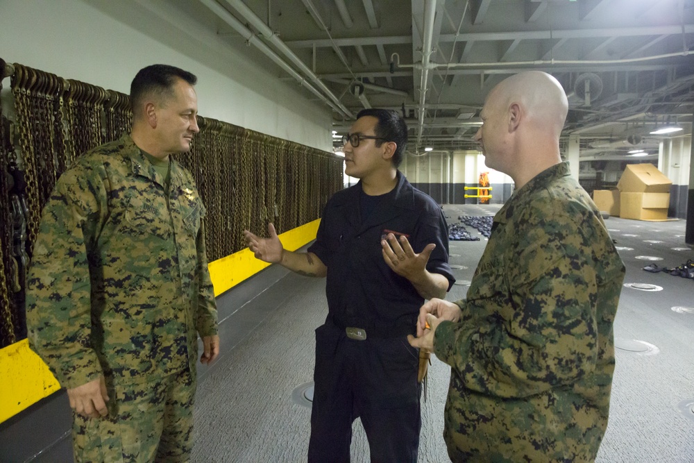 Brig. Gen. Uribe Visits Sailors Aboard USS Essex