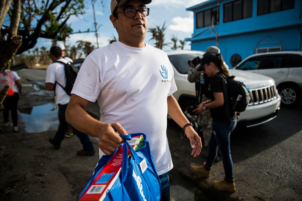 Hurricane Maria: Food and Water Distribution in Humacao