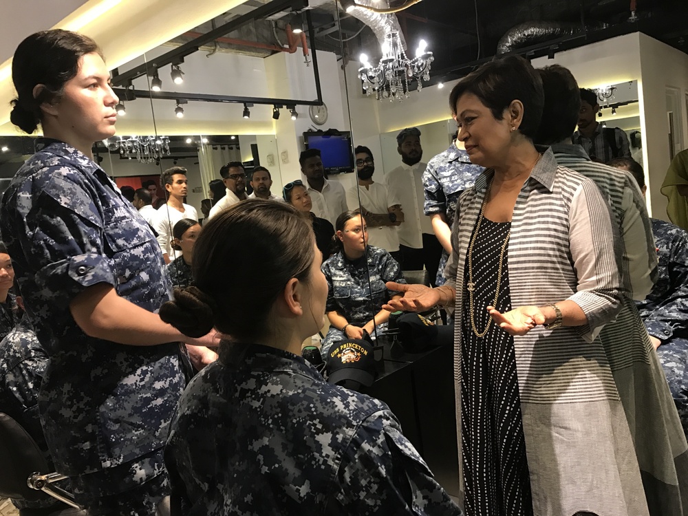 Sailors Donate Hair to Cancer Patents in Sri Lanka