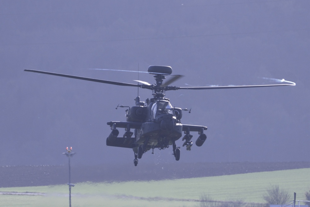 Apache Helicopter Traffic Pattern Training Flight