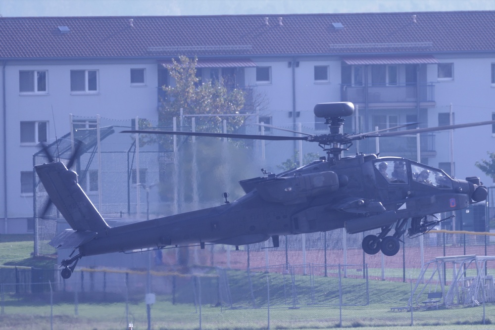 Apache Helicopter Traffic Pattern Training Flight