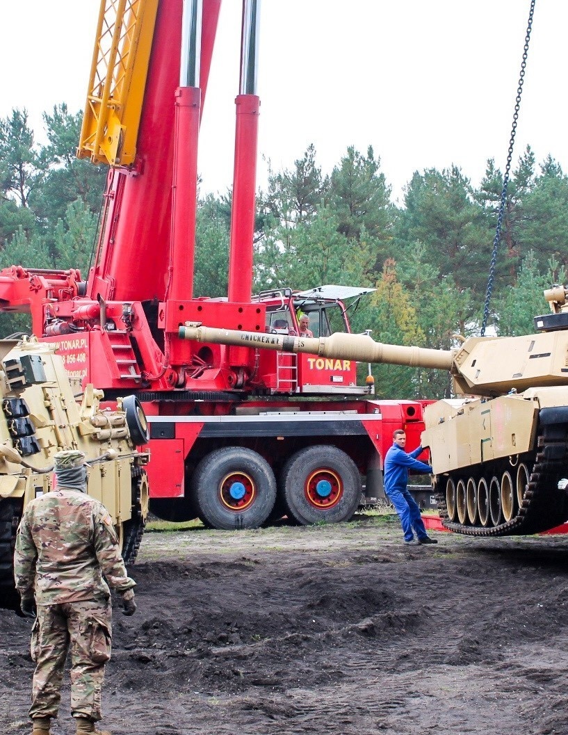 Sustainment community flexes muscle during armor rotation