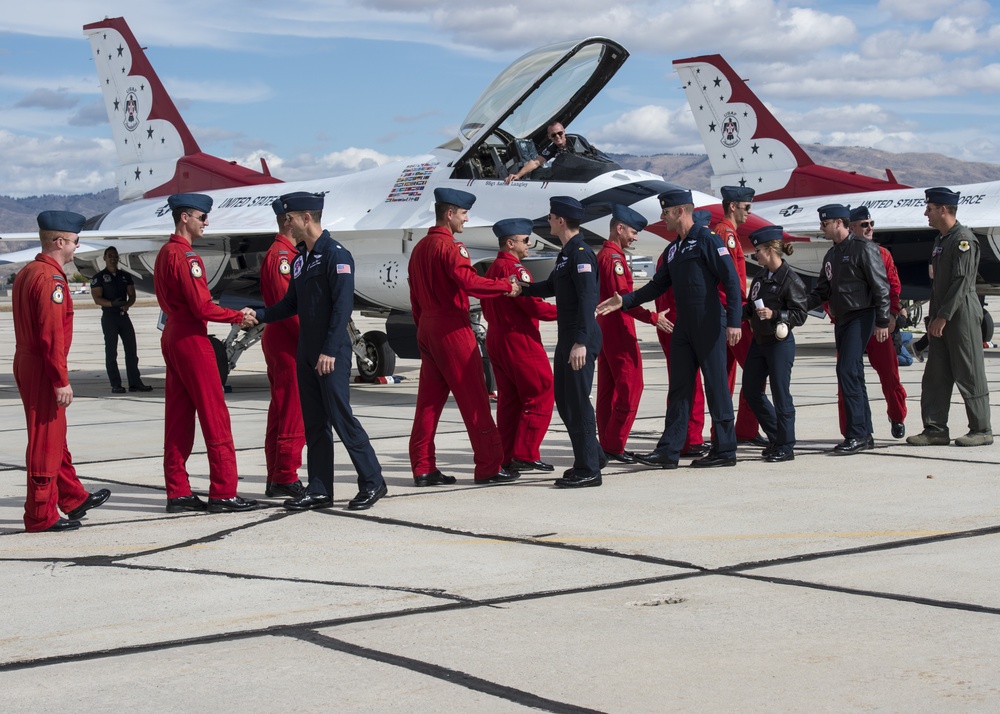 Thunderbirds and Snowbirds prepare for Gowen Thunder