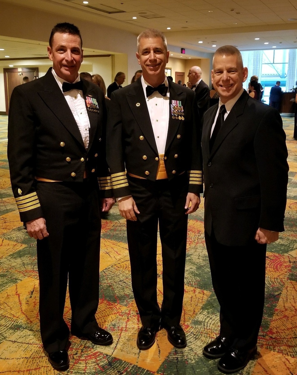 NAMRU-SA Celebrates the Navy’s 242nd Birthday at the Texas Regional Navy Ball