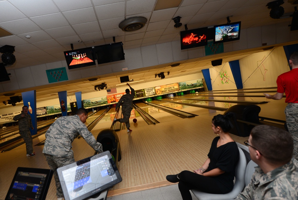 Family Advocacy Program hosts Domestic Violence Month bowling event