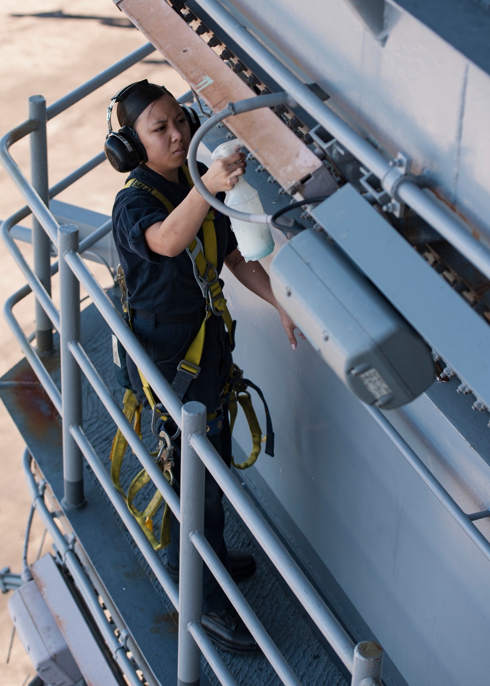 GHWB is the flagship of Carrier Strike Group (CSG) 2, which is comprised of the staff of CSG-2; GHWB; the nine squadrons and staff of Carrier Air Wing (CVW) 8; Destroyer Squadron (DESRON) 22 staff and guided-missile destroyers USS Laboon (DDG 58) and US..