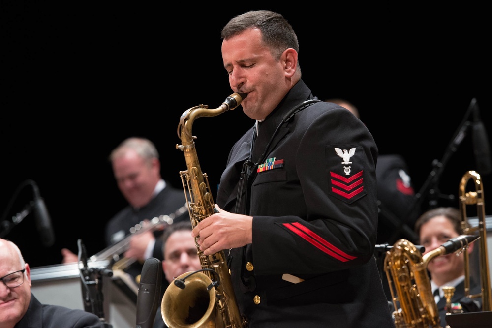 U.S. Navy Band Commodores 2017 National Tour