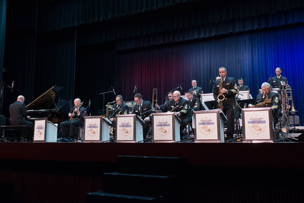 U.S. Navy Band Commodores 2017 National Tour