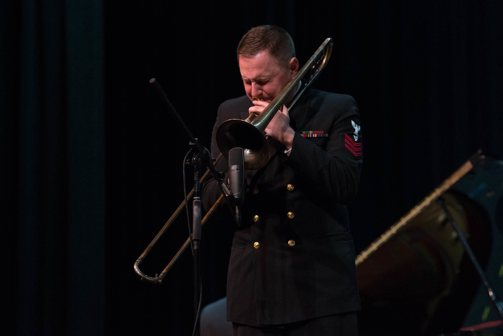 U.S. Navy Band Commodores 2017 National Tour