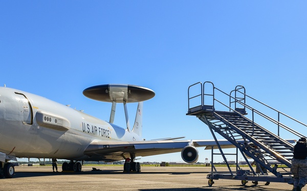 E-3 Sentry AWACS and E-8C Joint STARS working together