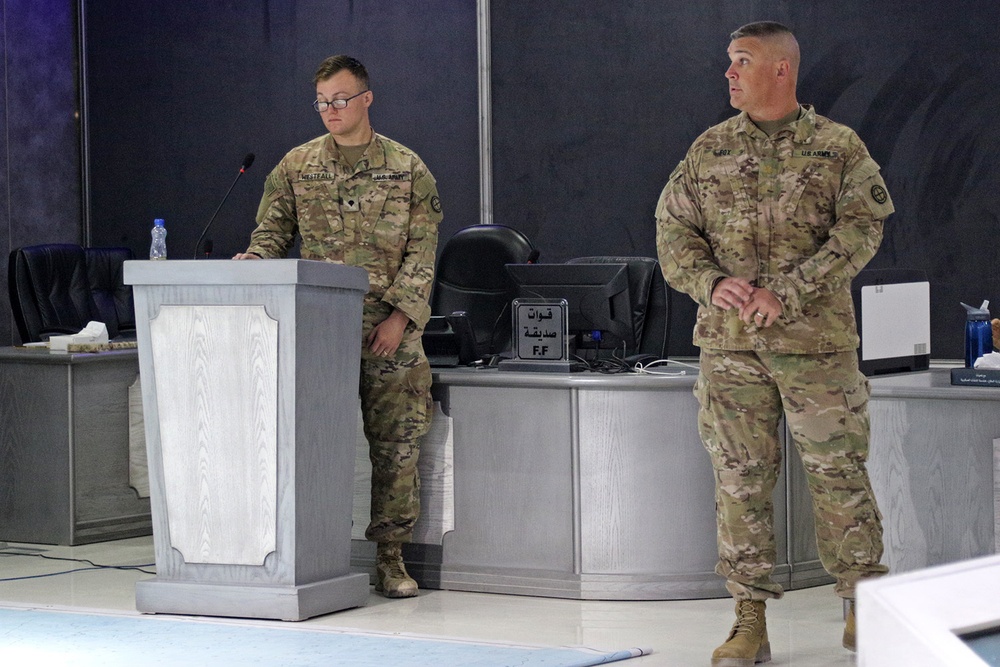 KLF and 35th Inf. Div. Soldiers conduct after action review