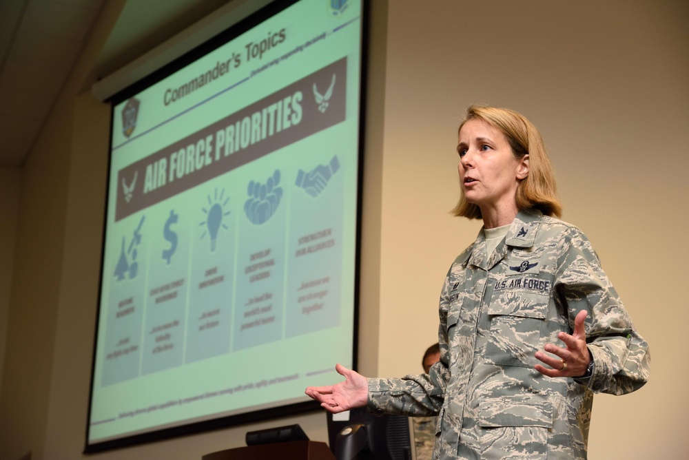 403rd Wing hold commander's call