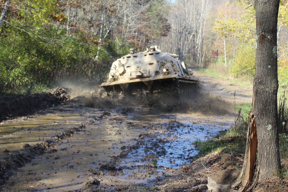 Fort McCoy’s RTS-Maintenance holds first Tracked Vehicle Recovery Course