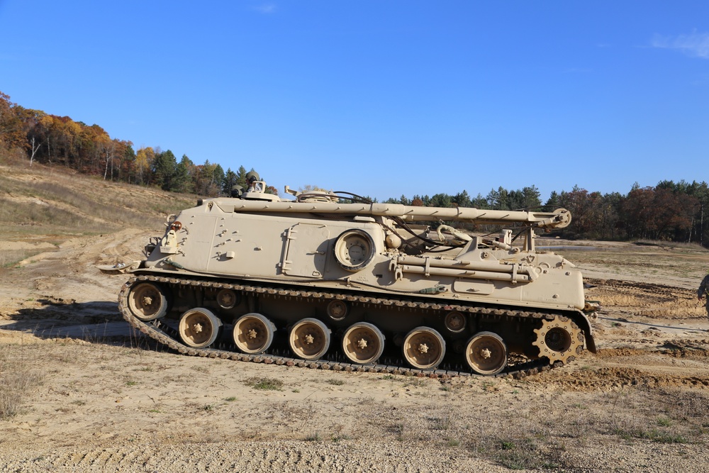 Fort McCoy’s RTS-Maintenance holds first Tracked Vehicle Recovery Course