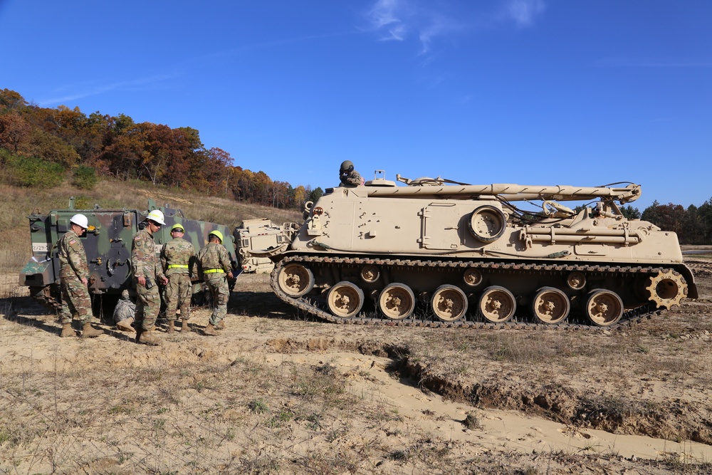 Fort McCoy’s RTS-Maintenance holds first Tracked Vehicle Recovery Course