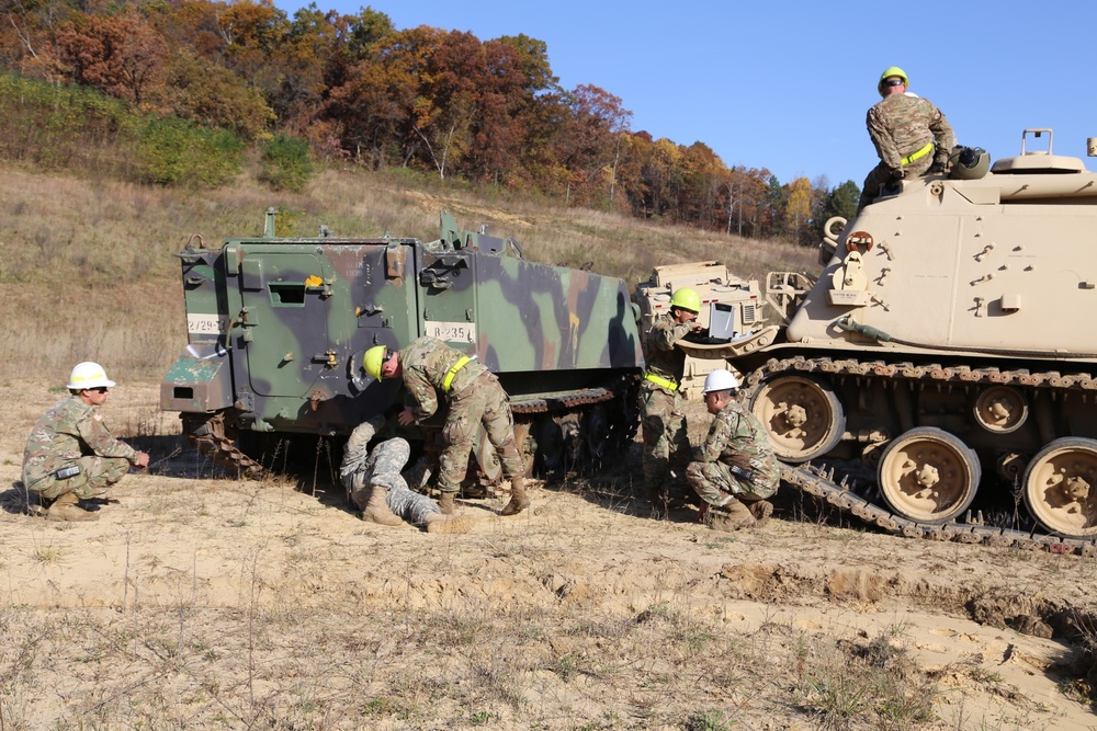 Fort McCoy’s RTS-Maintenance holds first Tracked Vehicle Recovery Course