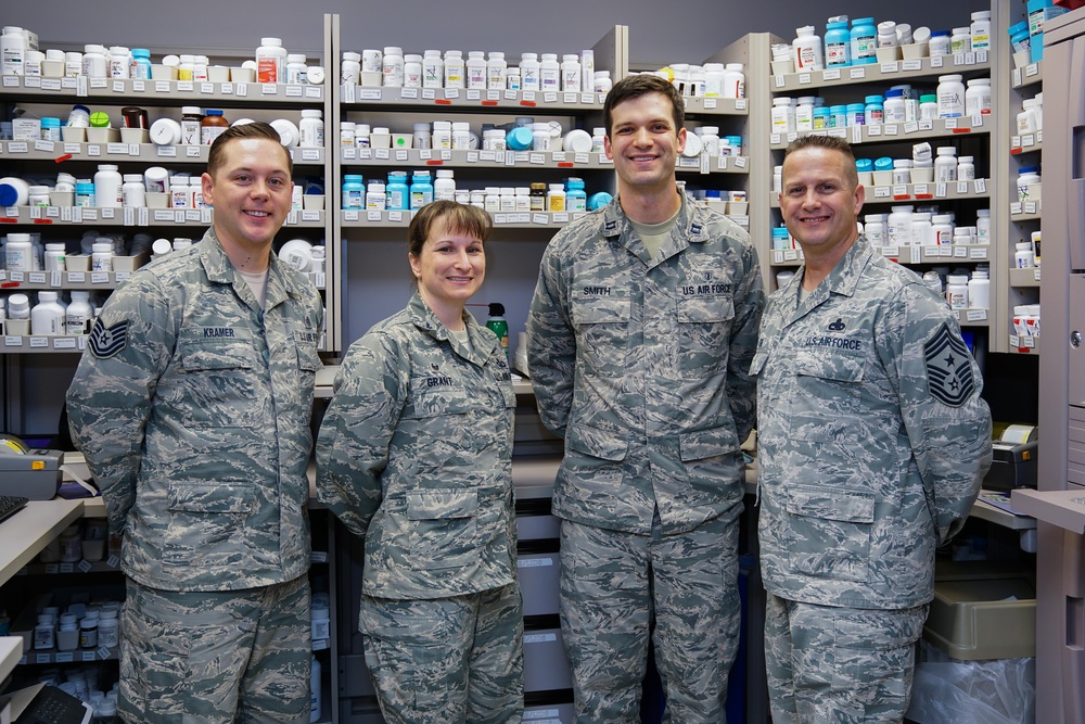 Wing leadership visits 21 MDS pharmacy
