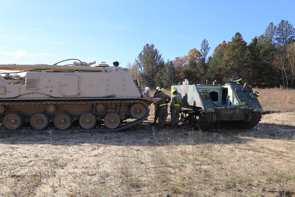 Fort McCoy’s RTS-Maintenance holds first Tracked Vehicle Recovery Course