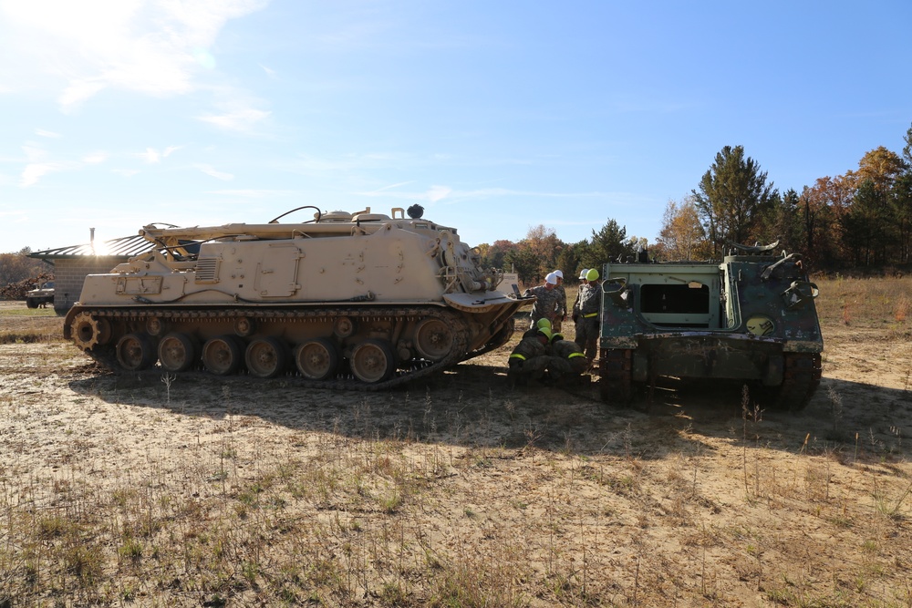 Fort McCoy’s RTS-Maintenance holds first Tracked Vehicle Recovery Course