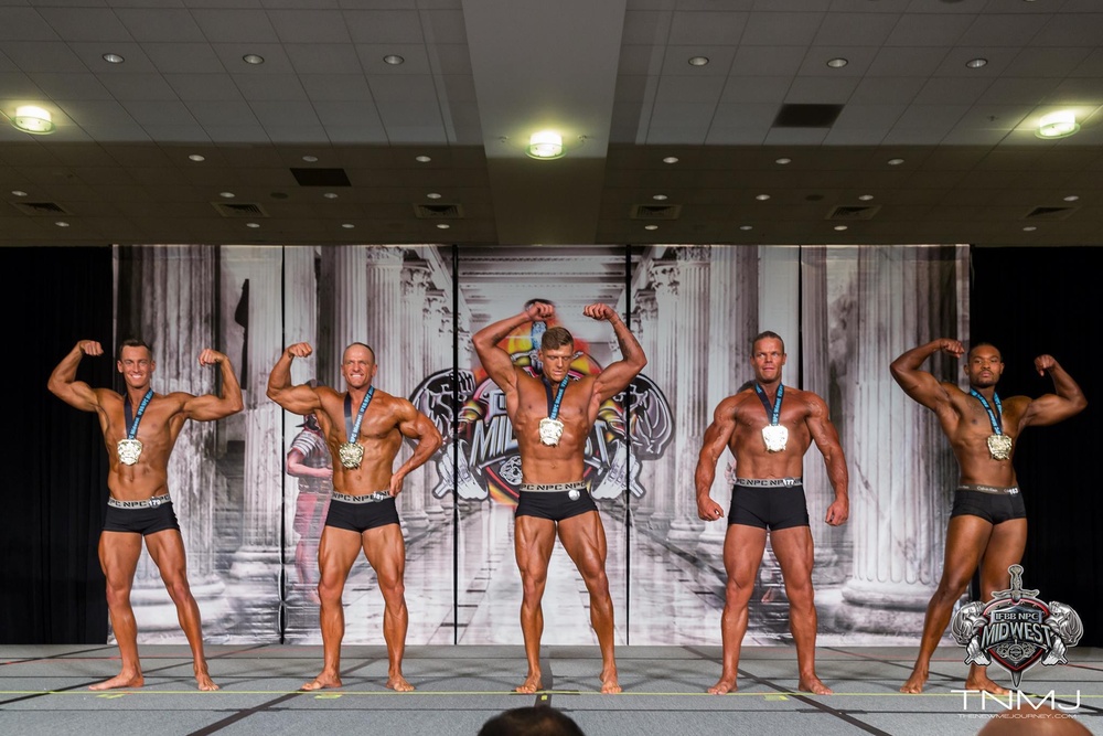 Phoenix North recruiter aims for pro bodybuilder status