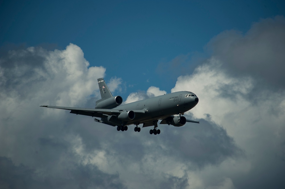 KC-10 lands at Hickam