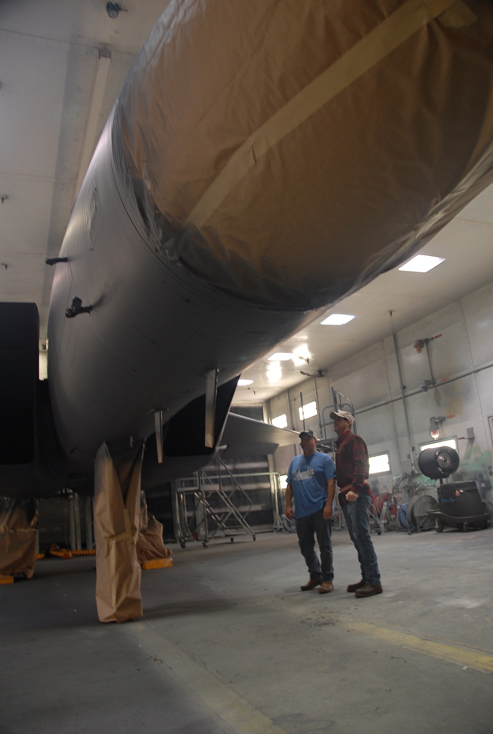 'Protective instinct' Robins aircraft painters put out fire, saving lives and money