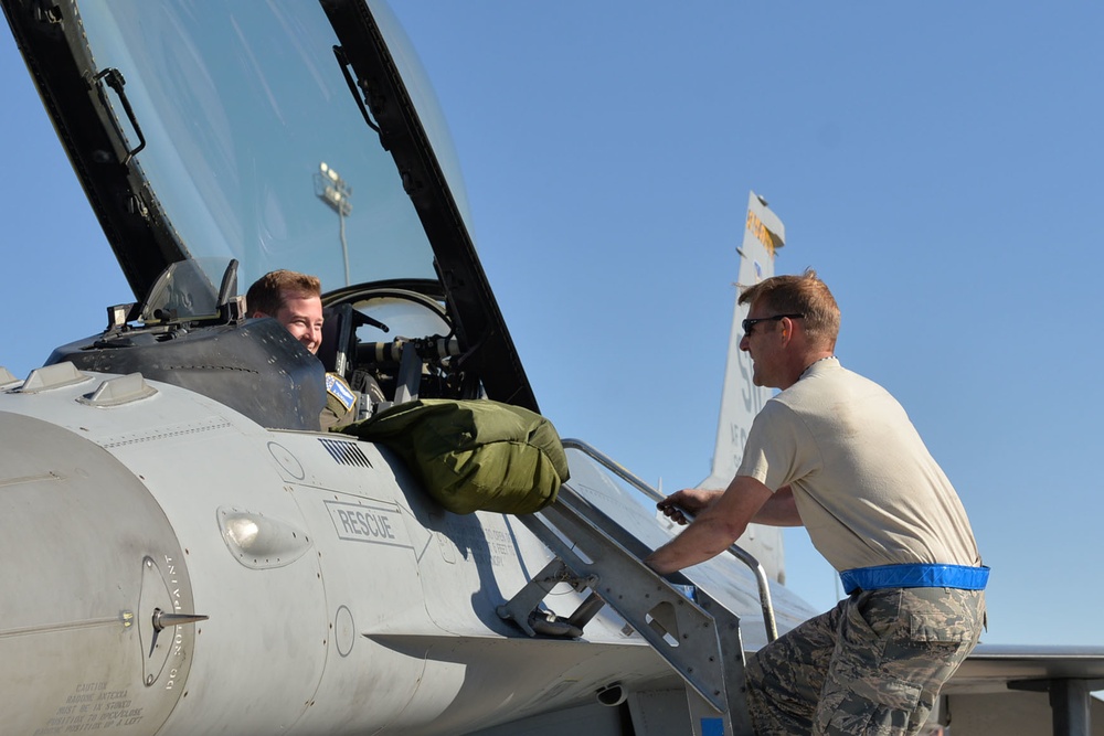 Pilot takes familial flight path