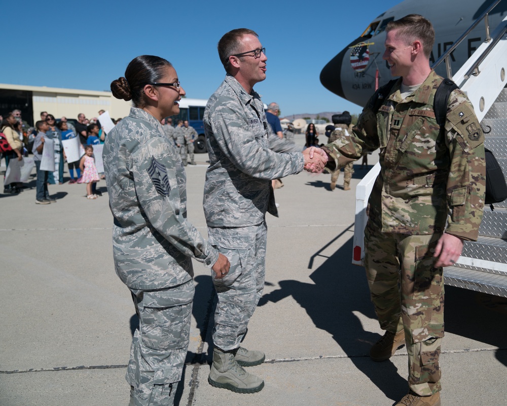 DVIDS - Images - Citizen Reserve Airmen Return From Deployment To ...