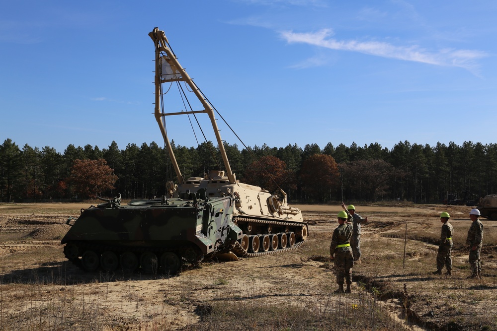 Fort McCoy’s RTS-Maintenance holds first Tracked Vehicle Recovery Course