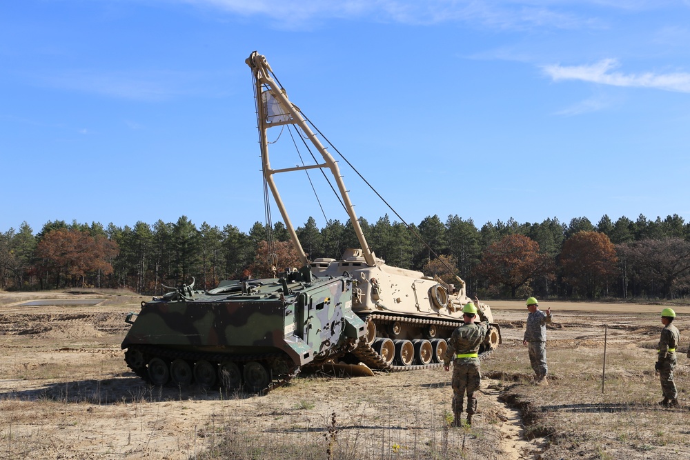 Fort McCoy’s RTS-Maintenance holds first Tracked Vehicle Recovery Course