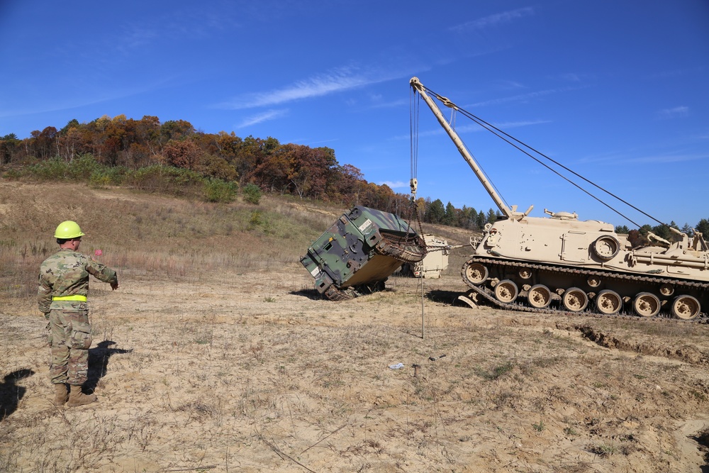 Fort McCoy’s RTS-Maintenance holds first Tracked Vehicle Recovery Course