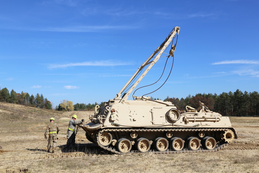 Fort McCoy’s RTS-Maintenance holds first Tracked Vehicle Recovery