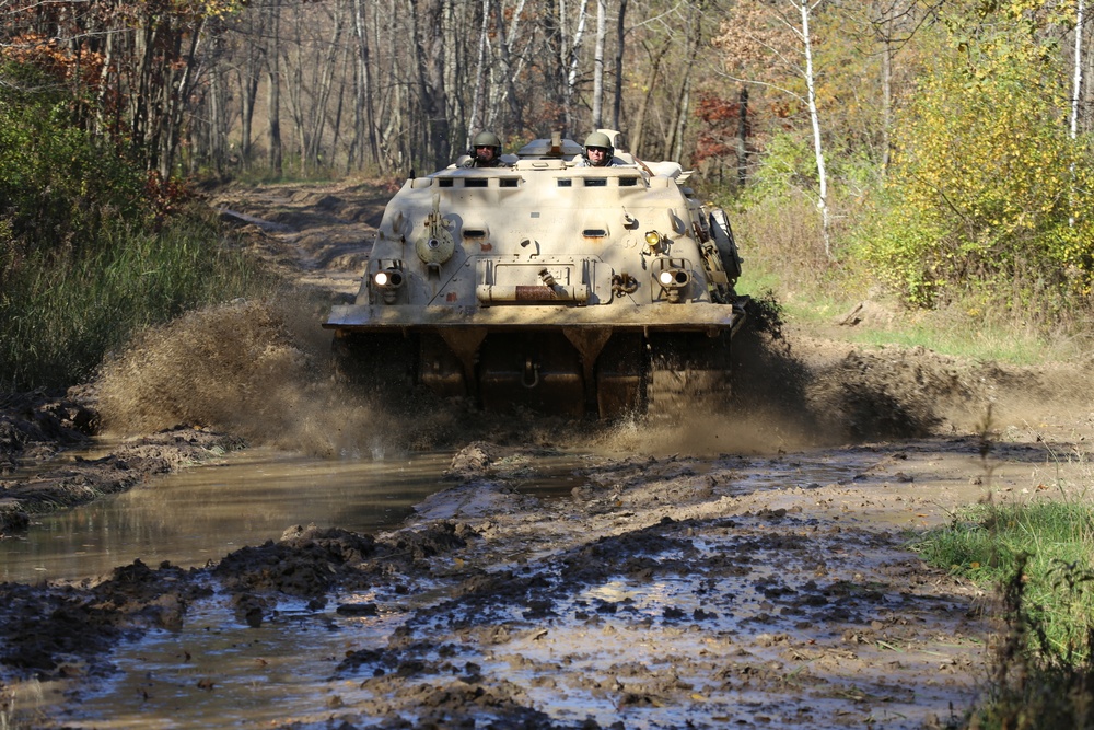 Fort McCoy’s RTS-Maintenance holds first Tracked Vehicle Recovery Course