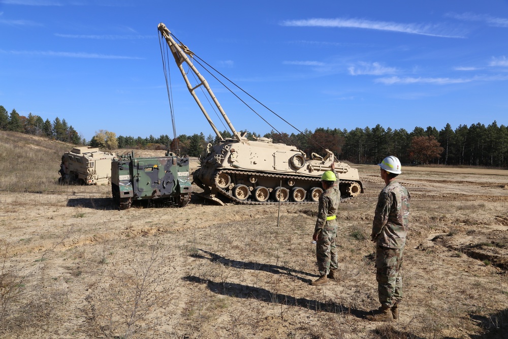 Fort McCoy’s RTS-Maintenance holds first Tracked Vehicle Recovery Course