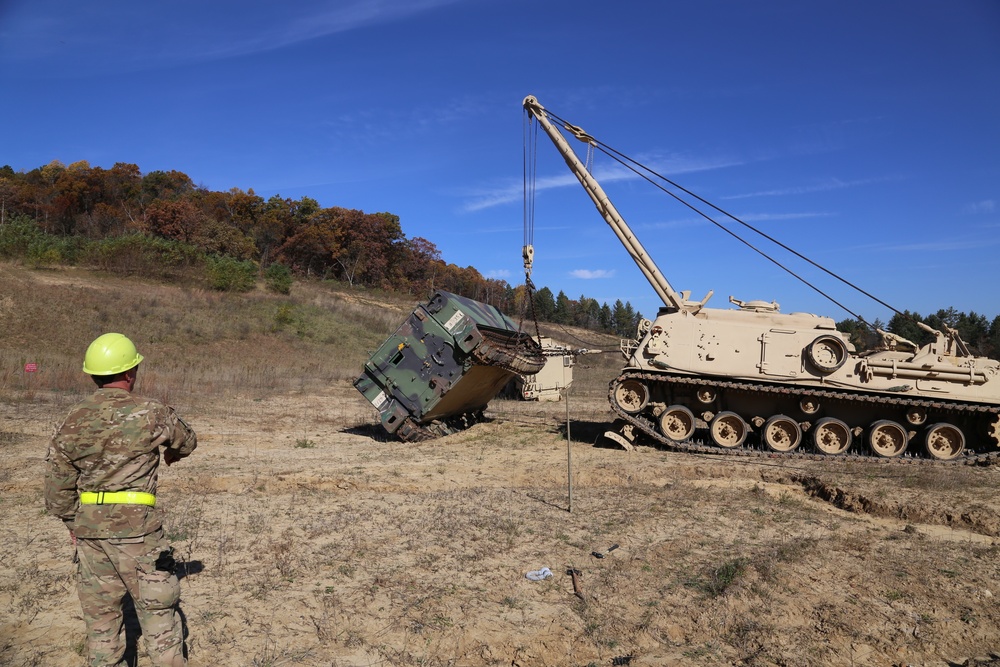 Fort McCoy’s RTS-Maintenance holds first Tracked Vehicle Recovery Course