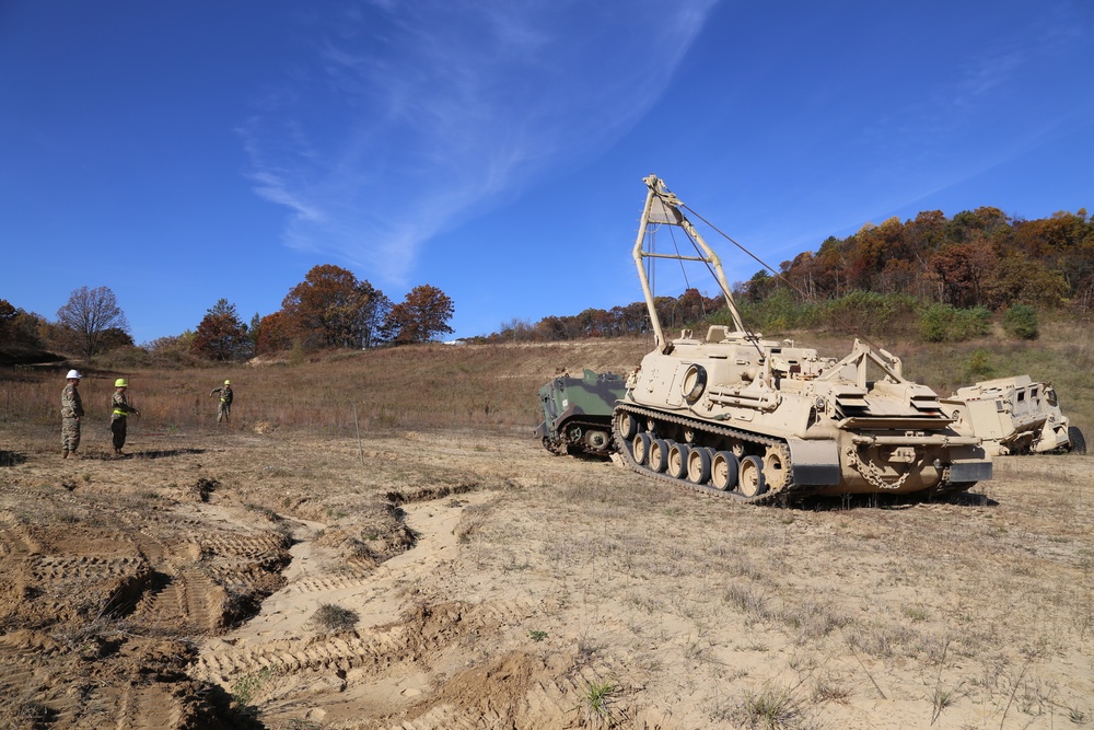 Fort McCoy’s RTS-Maintenance holds first Tracked Vehicle Recovery Course