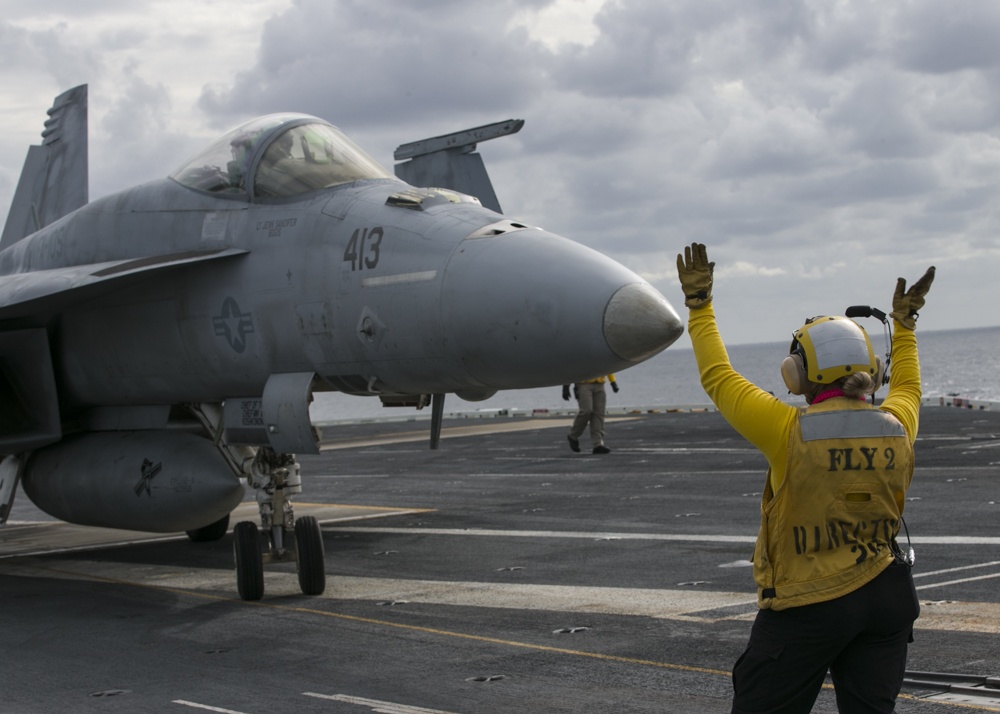 DVIDS - Images - USS Gerald R. Ford (CVN 78) Flight Operations [Image ...