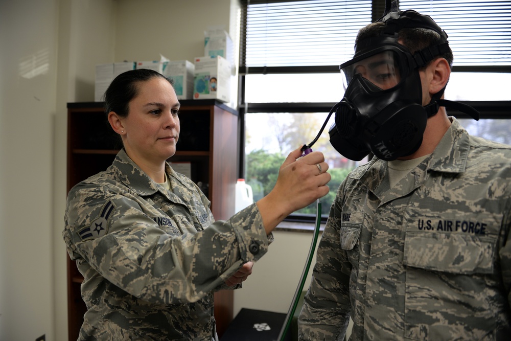 Bioenvironmental keeps Offutt fit to fight