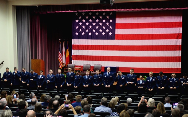 12th FTW Commander reminds 18-01 why we are team players