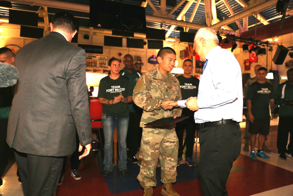 Fort McCoy recognizes Army Ten-Miler team with welcome home ceremony