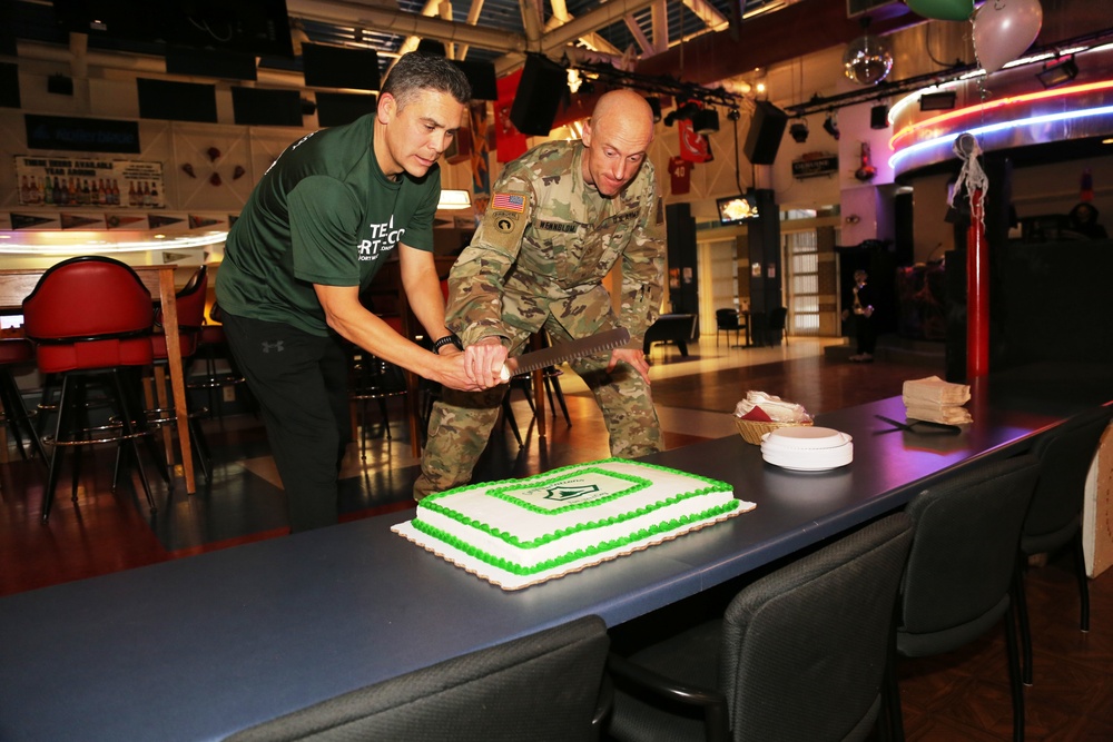 Fort McCoy recognizes Army Ten-Miler team with welcome home ceremony