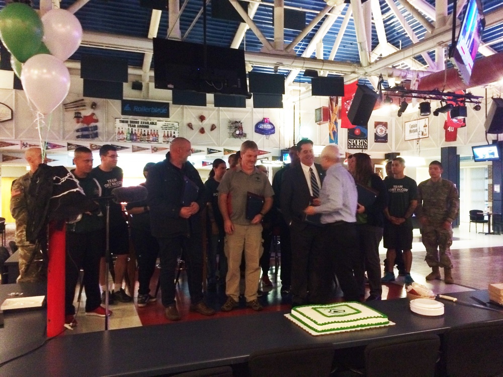Fort McCoy recognizes Army Ten-Miler team with welcome home ceremony