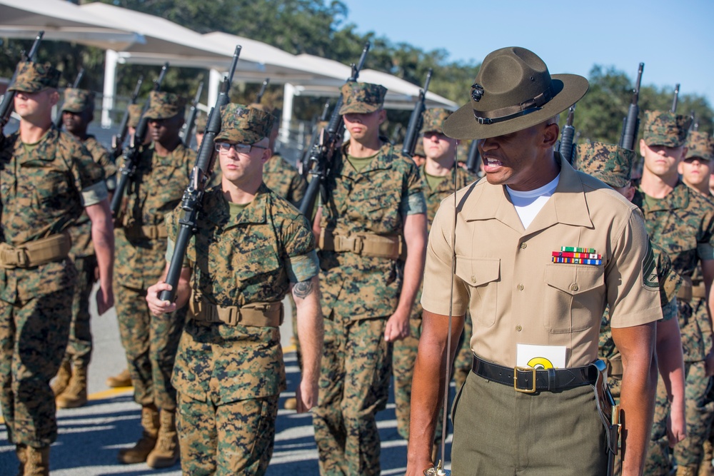 DVIDS - Images - Marine recruits march closer to graduation on Parris ...
