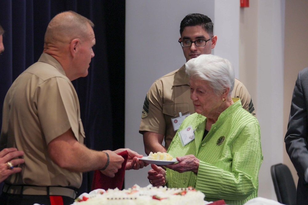 CMC Attends Macks Marines